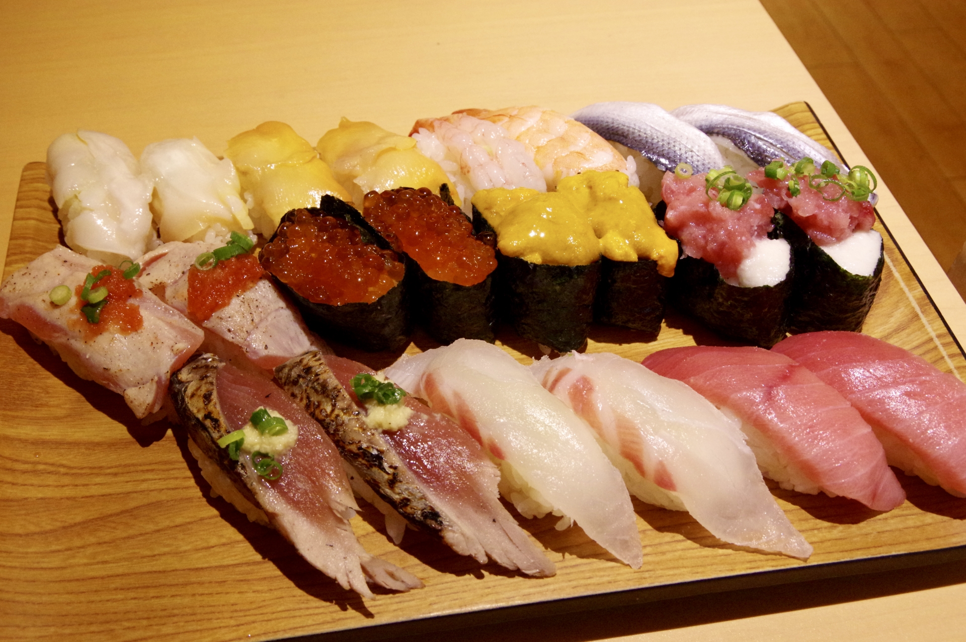5 Tips On How to Eat Sushi in Japan | SENPAI JAPAN