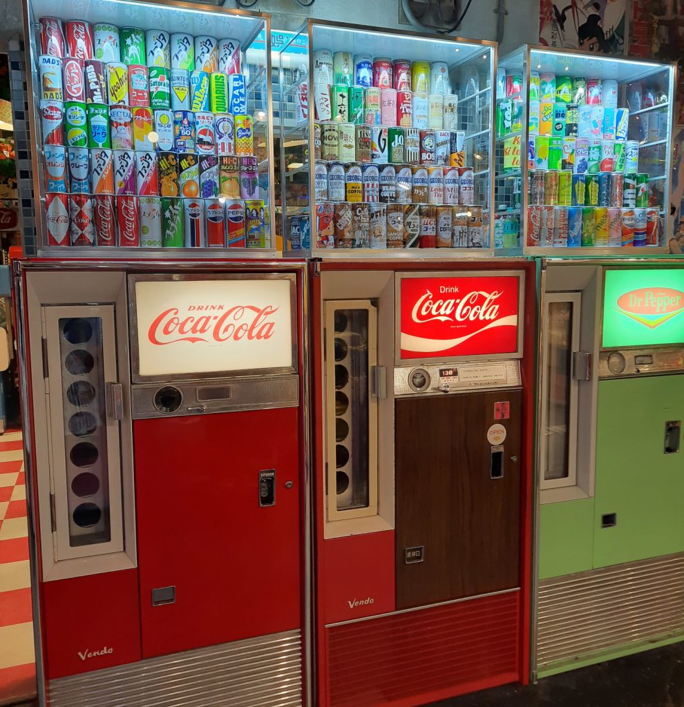 Japans Unique Vending Machines Senpai Japan